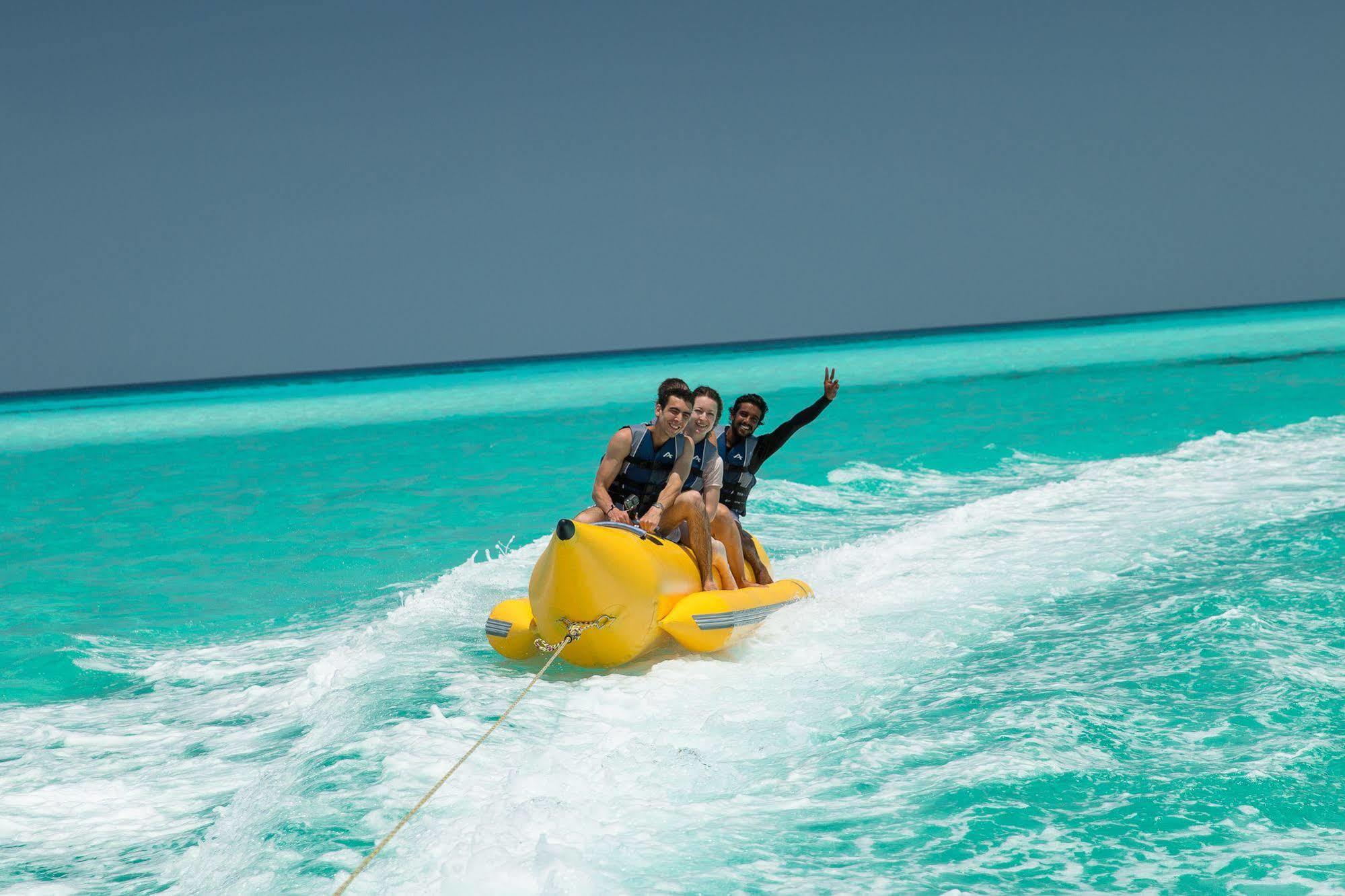 Tropical Village Fehendhoo Buitenkant foto